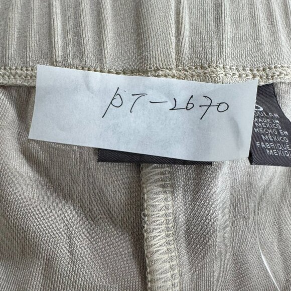 Chico's Travelers Essential Slim Pant Size 3 Khaki Slinky Stretch NWT PT-2670 - Picture 2 of 9